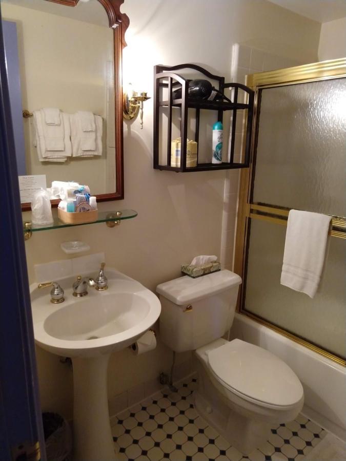Thomas Bond House Bed And Breakfast Filadelfia Exterior foto