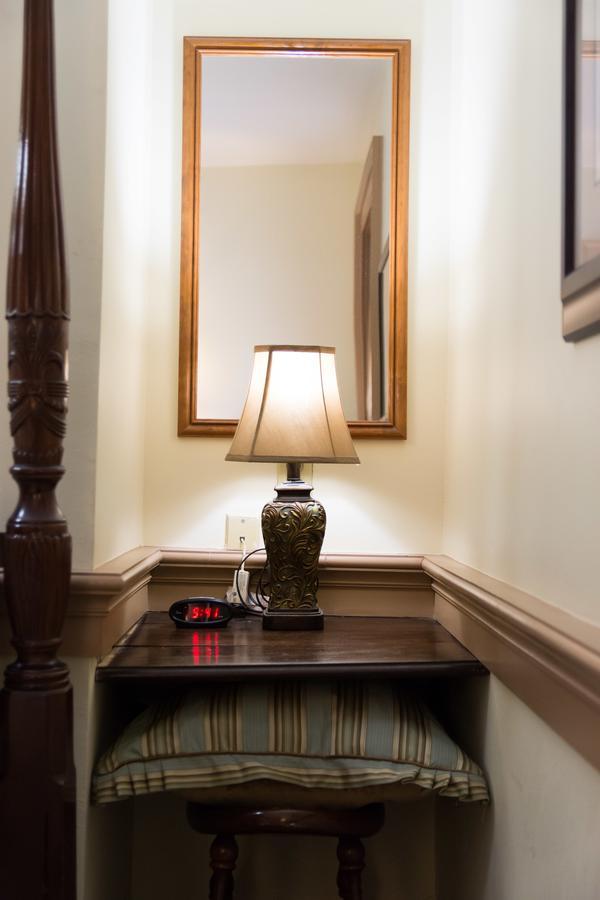Thomas Bond House Bed And Breakfast Filadelfia Exterior foto